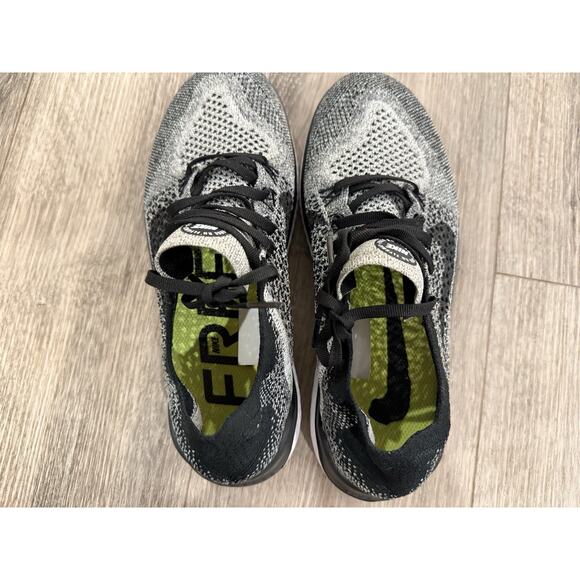 Nike Free RN Flyknit Women's Running Sneakers Size 8.5, Black/White, 942839-101 - Picture 7 of 9